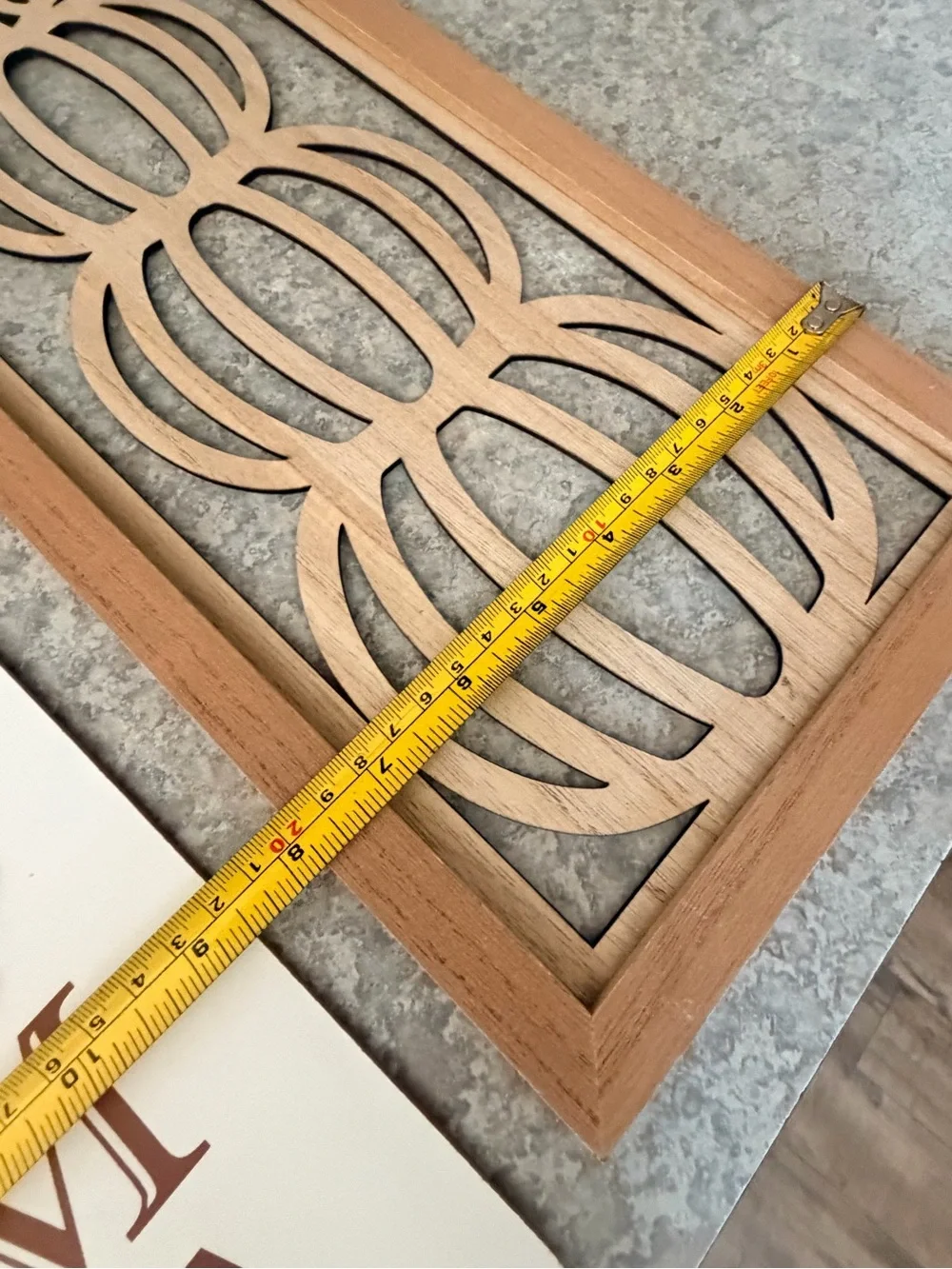 Hobby Lobby White Vertical Welcome Sign with Orange Leaf        Lot-6